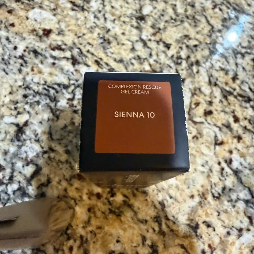 bareMinerals Complexion Rescue Tinted Hydrating Gel Cream sienna 10